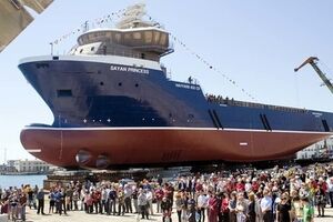 Керченский судостроительный завод "Залив" подвергся рейдерской атаке