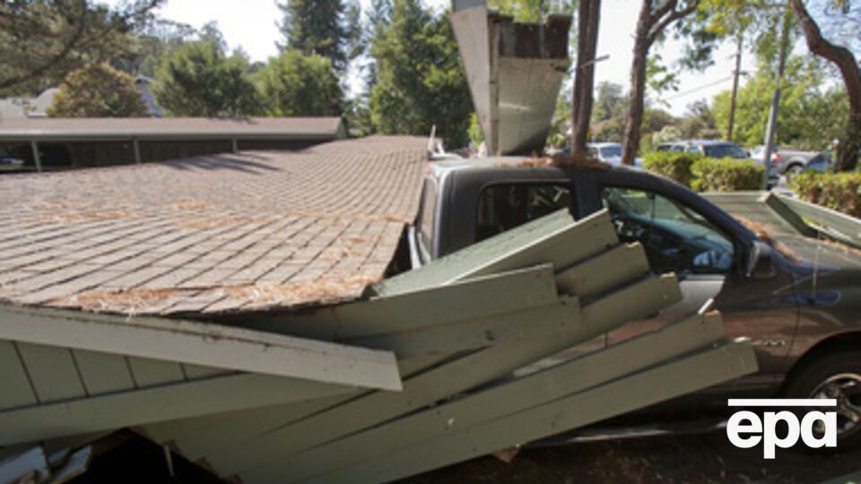 Землетрясение стало сильнейшим за последние 25 лет