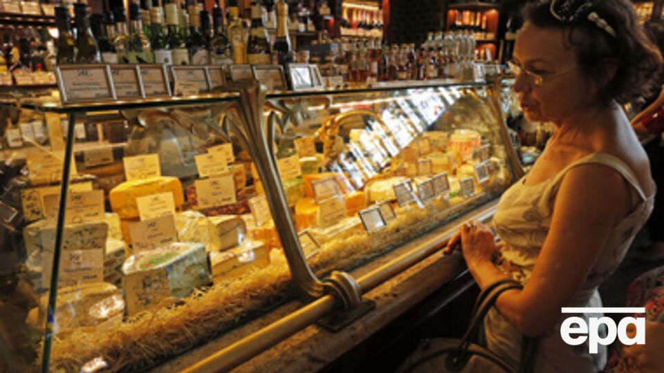 Попавшие под запрет молочные продукты из Финляндии привозят коробками