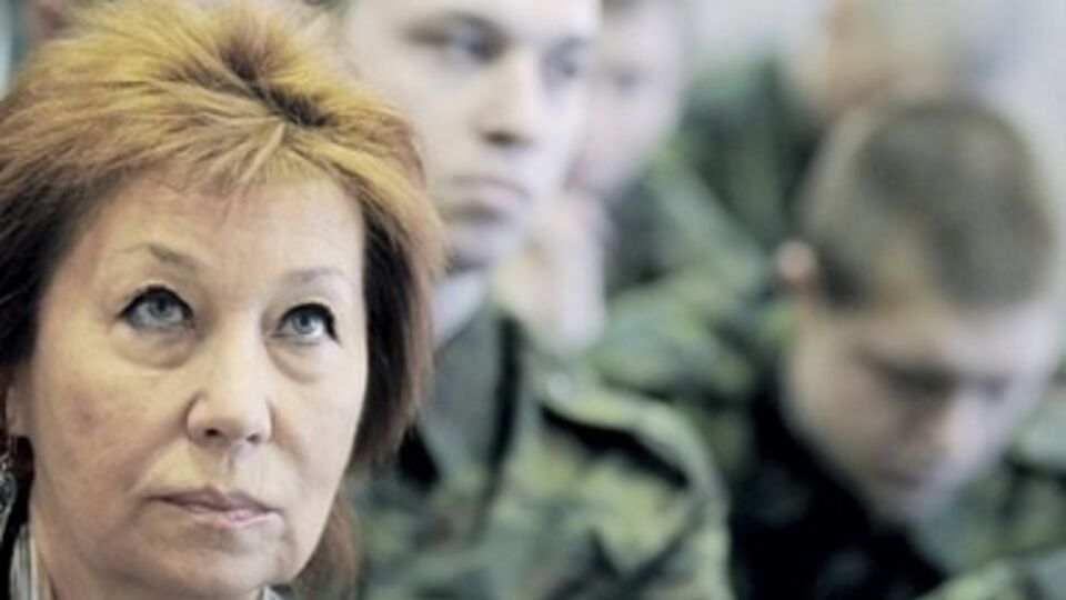 Полякова: Раненых контрактников по возвращении из Украины в Россию увольняют со службы