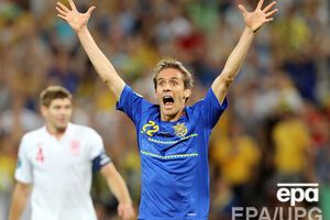 Девич в матче со сборной Англии