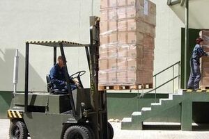 Польские военные направили первую партию помощи украинским коллегам