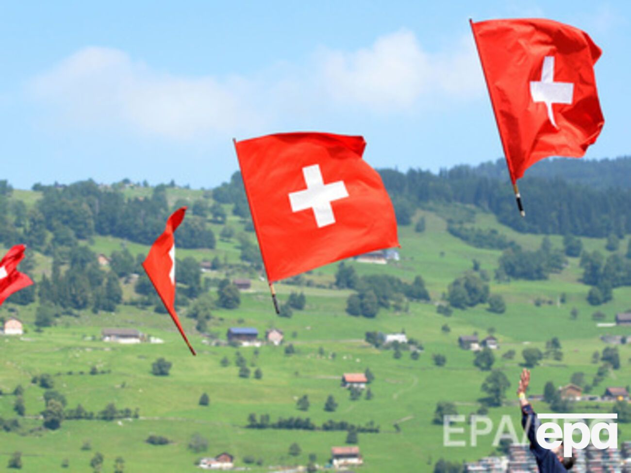 Швейцария вводит новые санкции в отношении России