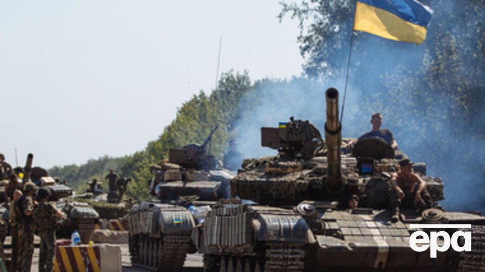 Украинские военные выставляют дополнительные опорные пункты и блокпосты вокруг Новоазовска