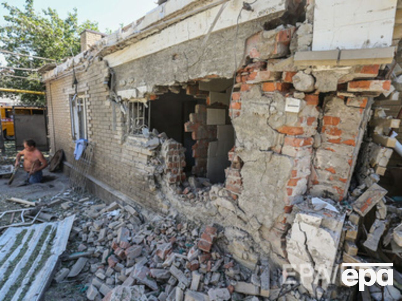 Боевики разрушают инфраструктуру Донбасса