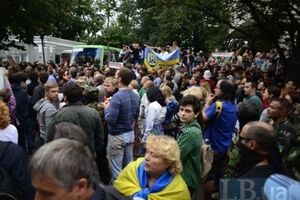 Семенченко: Президенту Украины рассказали о проблемах в Иловайске