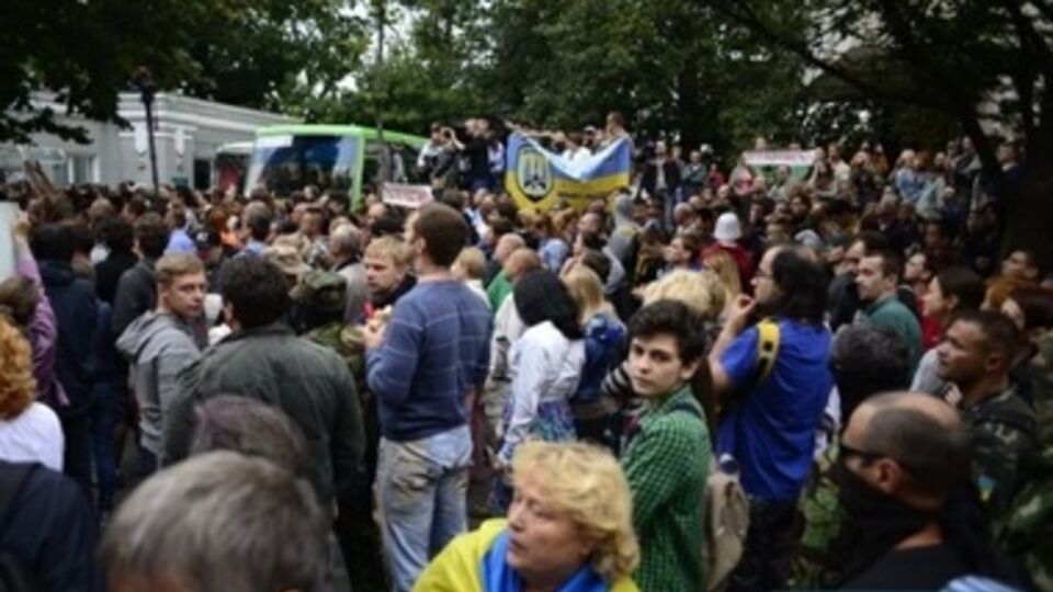 Семенченко: Президенту Украины рассказали о проблемах в Иловайске