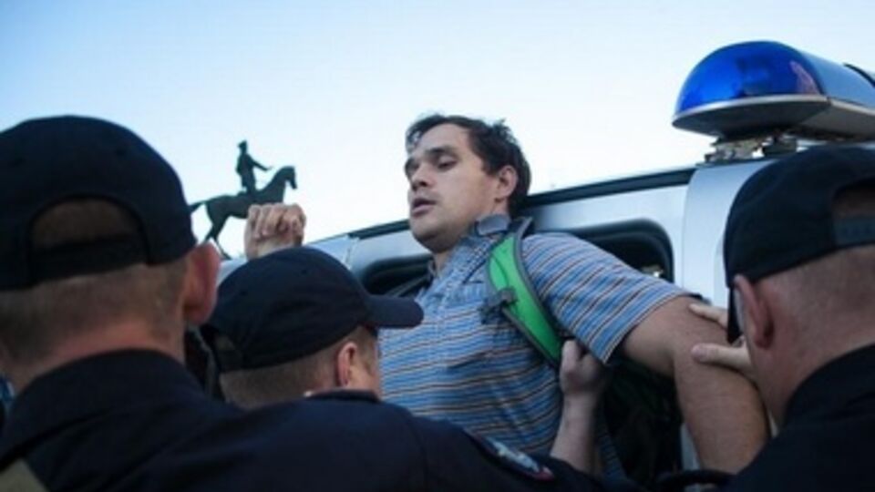 Монахова задерживает полиция