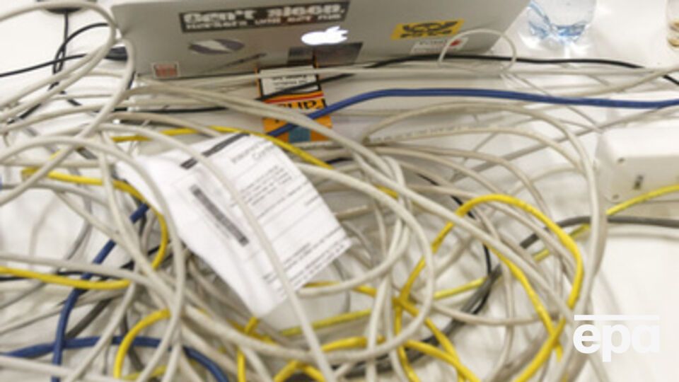 Преступники могли мстить за санкции против РФ, считают в ФБР