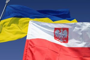 Севастополь и Донецк остались без польского консульства