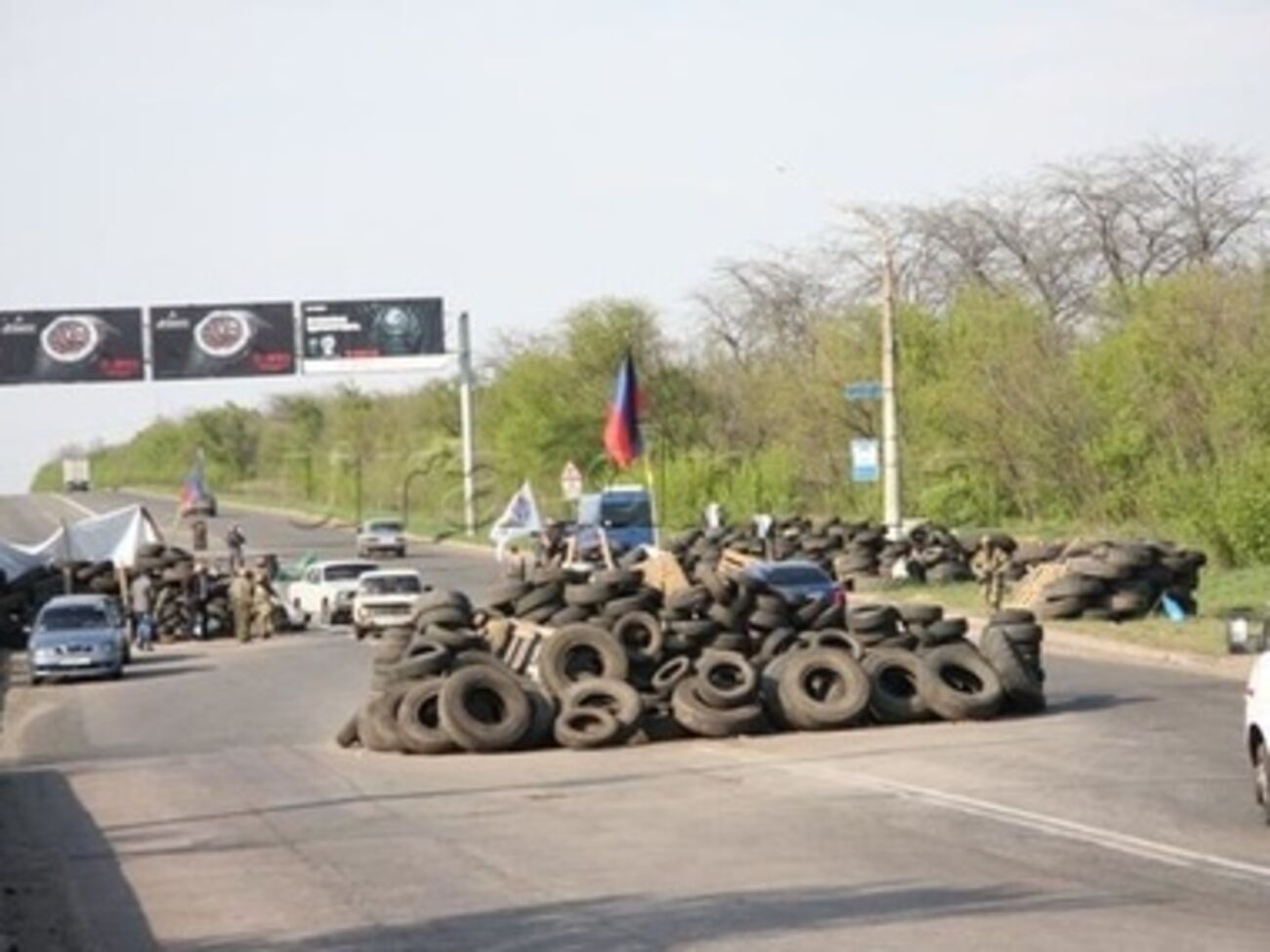 Группировка терроризировала местное население, занималась грабежами и мародерством