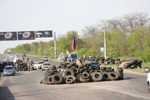 Группировка терроризировала местное население, занималась грабежами и мародерством