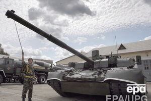 На бронетанковом заводе в Харькове работало 4 тыс. чел., сейчас --- 2,5 тыс.