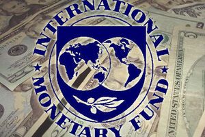 В свете небольшой задержки, МВФ одобрил запрос украинских властей на объединение двух оставшихся траншей