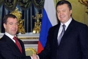 Константин Боровой: Меркель и Обама научились долго запрягать, чтобы потом быстро ездить