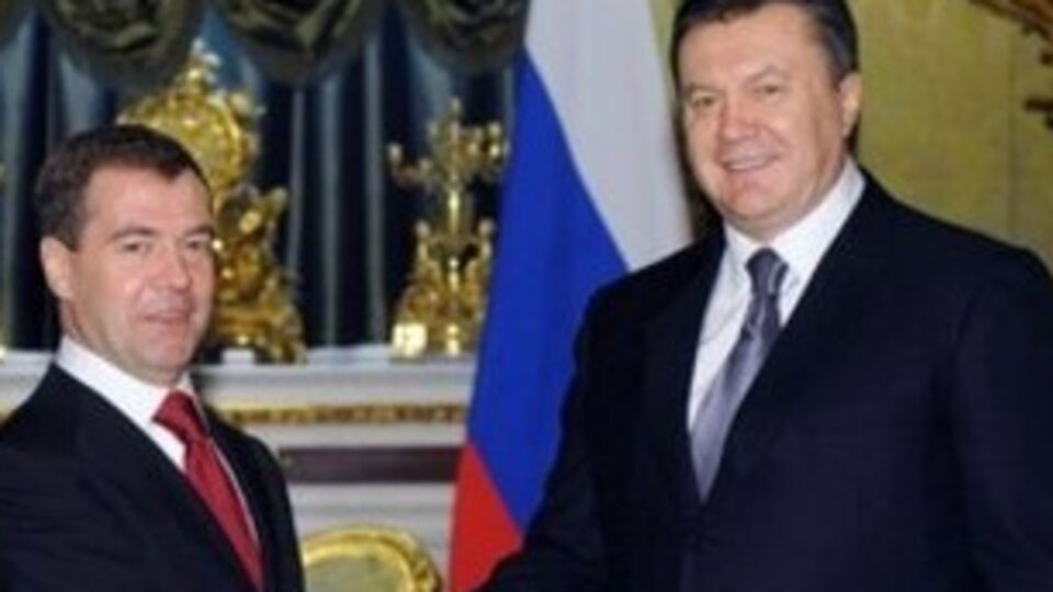 Константин Боровой: Меркель и Обама научились долго запрягать, чтобы потом быстро ездить