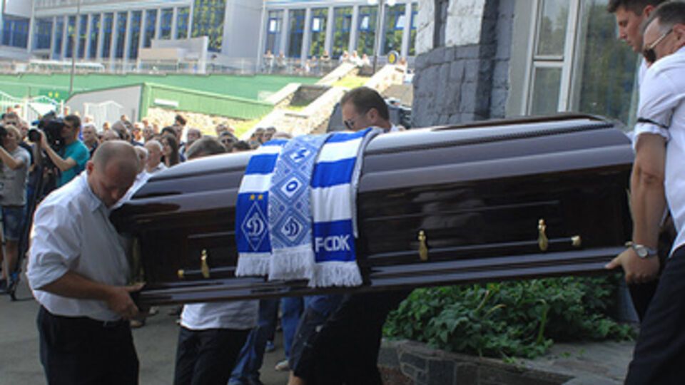 Валентина Белькевича похоронили на Байковом кладбище