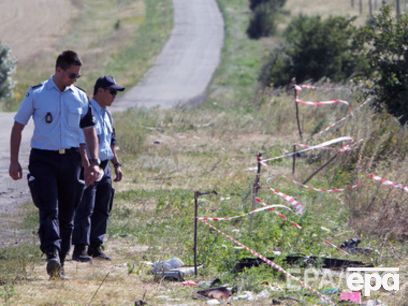 Эксперты работают на месте трагедии