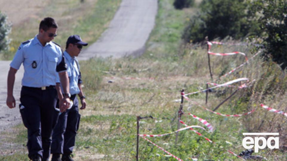 Эксперты работают на месте трагедии