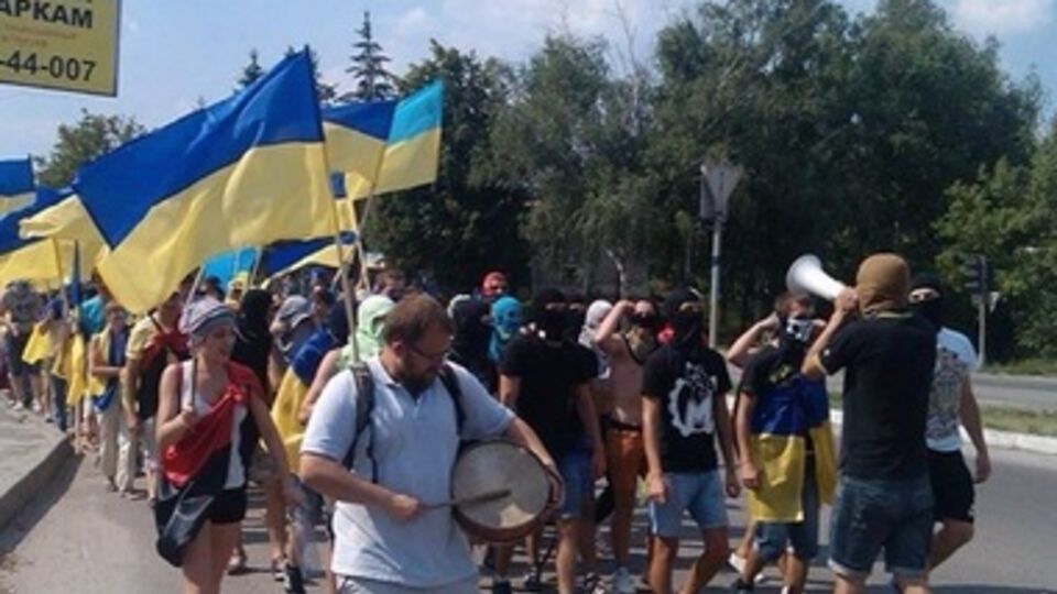 Активисты пришли к дому сепаратистки