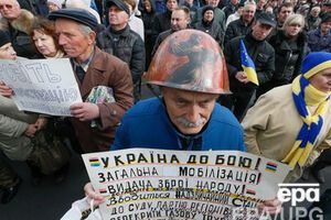 Выставку шлемов покажут в разных городах Украины