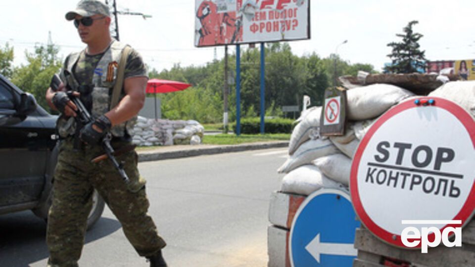 Террористы в Луганске продолжают захватывать заложников