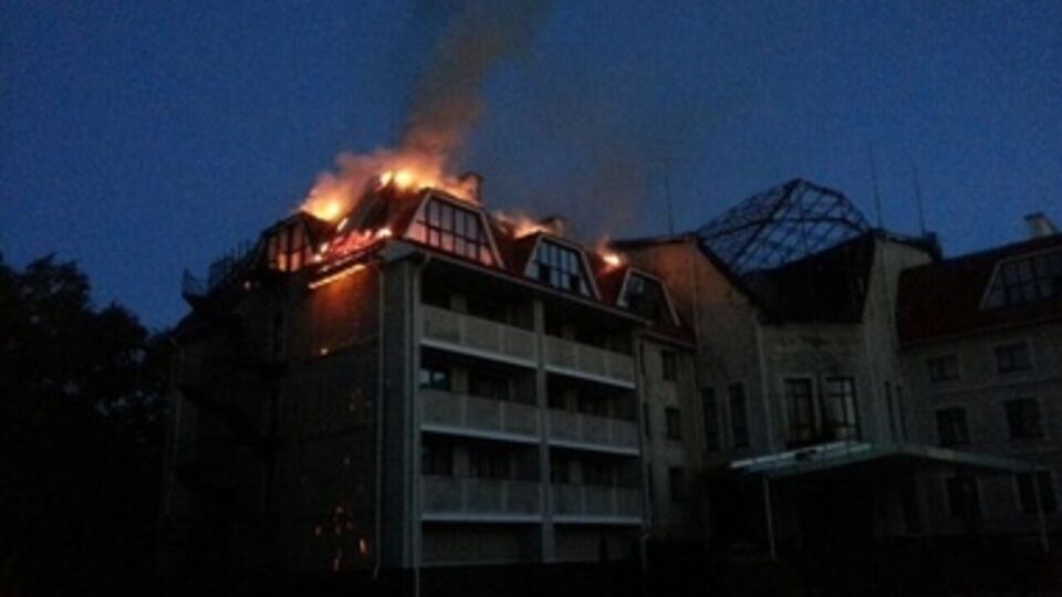 Главный корпус тренировочной базы был разрушен попаданиями двух снарядов