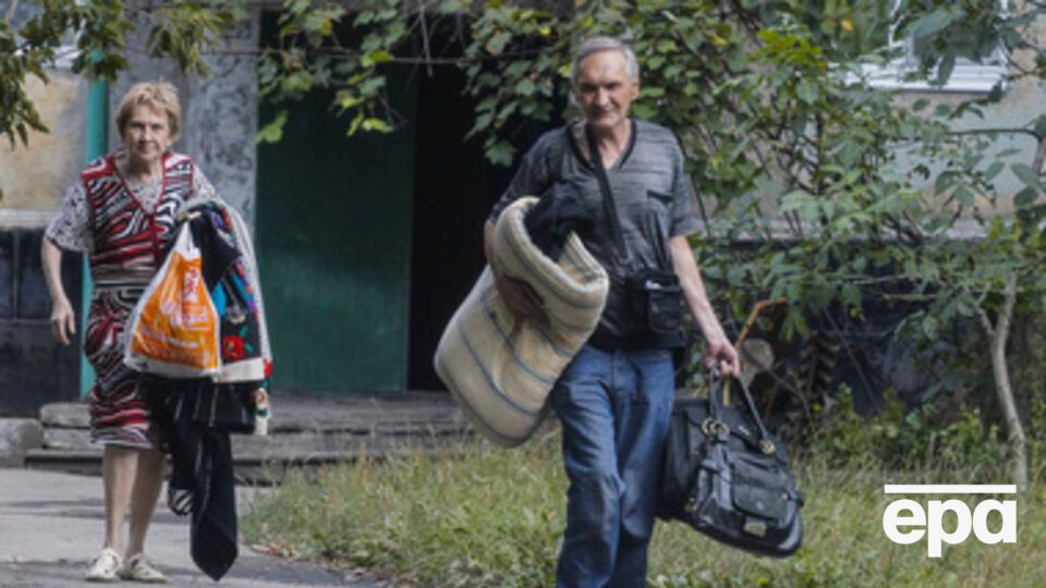 Больше всего людей переехали в пределах Донецкой области