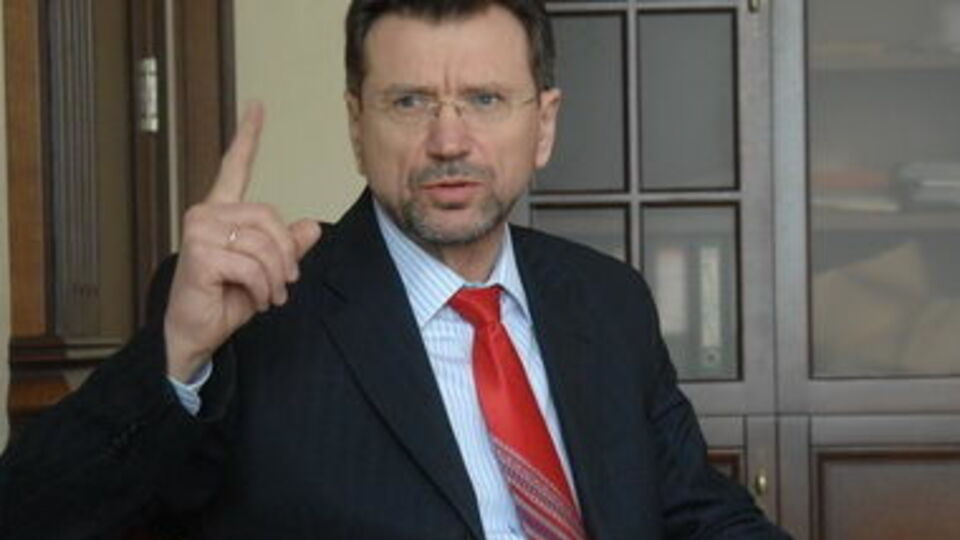 Сугоняко считает, что проблема лежит в структуре украинской экономики