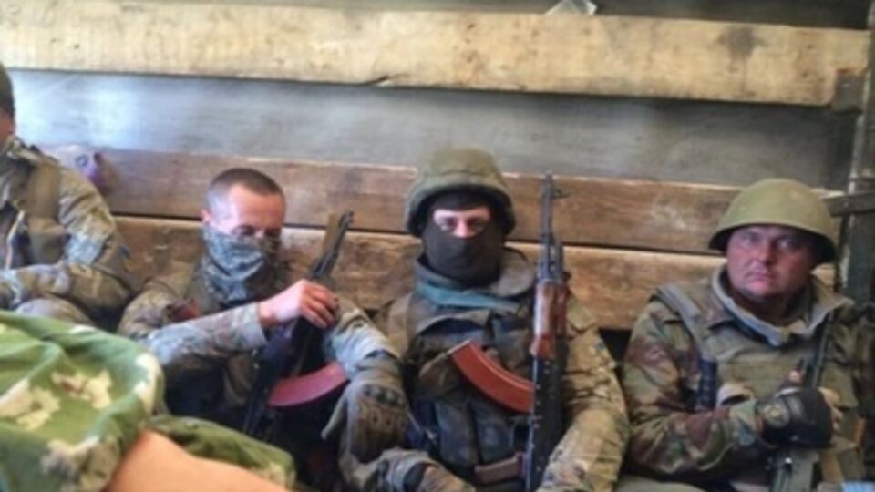 Результаты "договоренностей" с террористами: сотни трупов, десятки в плену