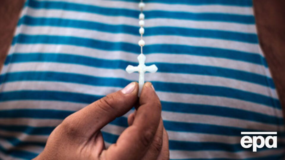 Бойцы выходят из окружения российских войск