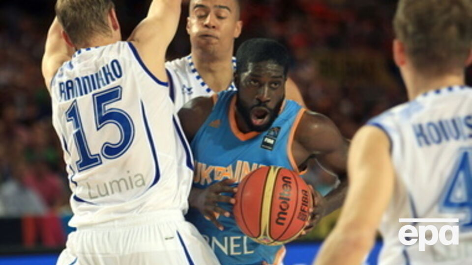 Украинцы уступили финнам