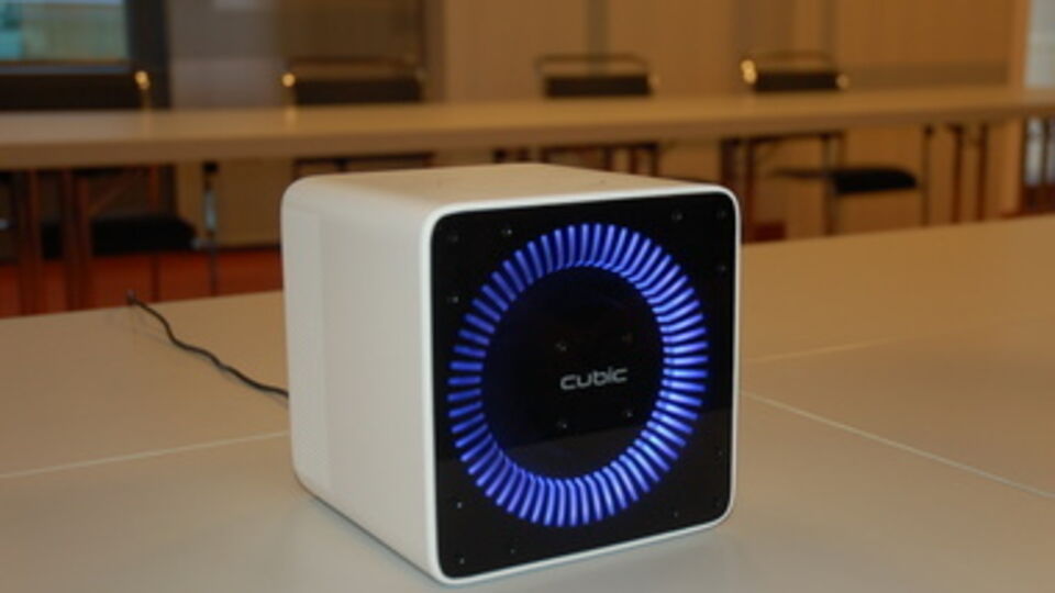 Разработчики уверяют, устройство Cubic через пять лет будет иметь облик, похожий на человеческий
