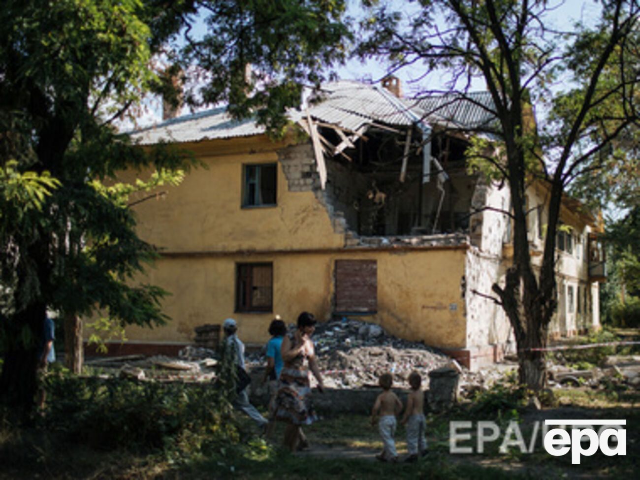 Из-за боевых действий в городе разрушена инфраструктура