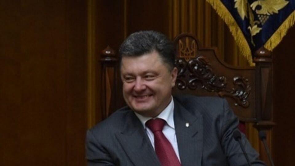 Порошенко отменил льготы для отставных генералов