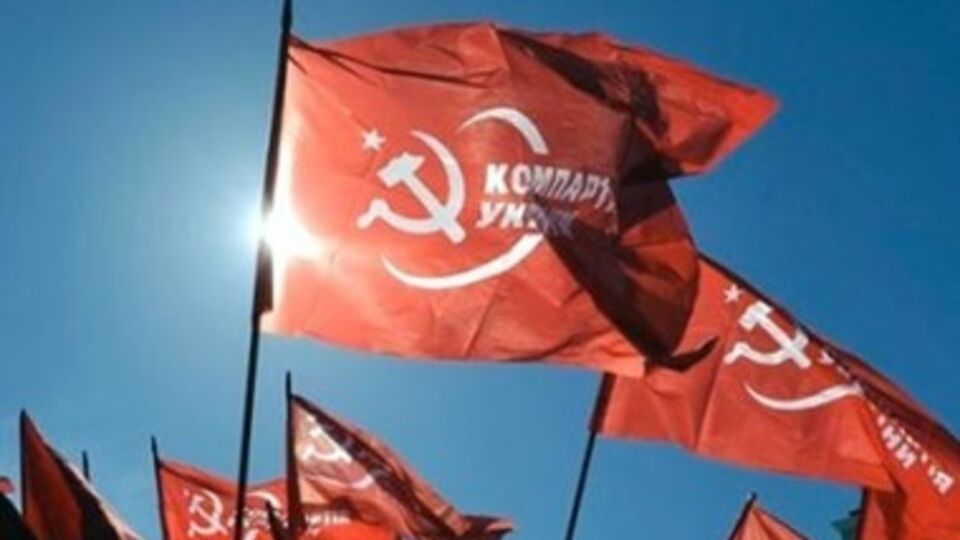 Председатель ПАСЕ Анн Брассер следит за процессом по запрету КПУ