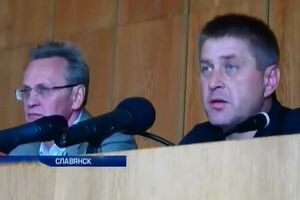 Александр Самсонов проводил совместные заседания с "народным мэром" Вячеславом Понамаревым