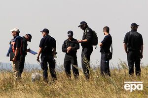 Эксперты нашли документы и личные вещи пассажиров рейса МН17