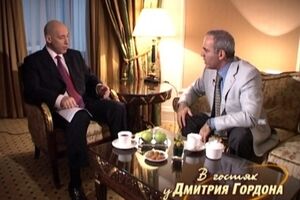 Гарри Каспаров: Путин с Медведевым поняли, что все эти Буши, Блэры, Шираки – лохи: да мы же их всех к ногтю!