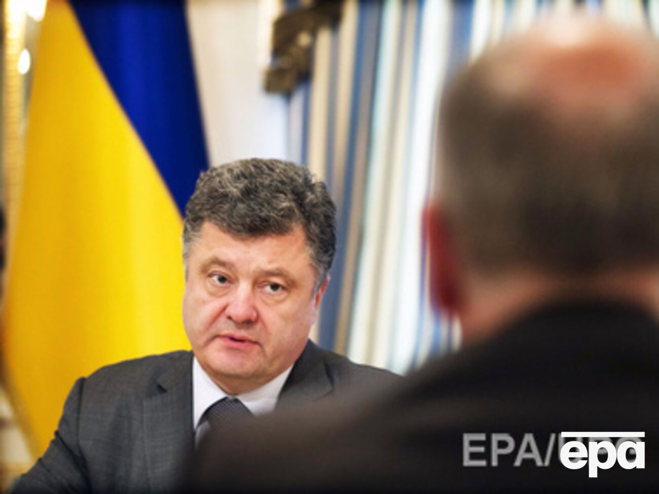 Порошенко отметил, что в результате успешных действий силовиков зона АТО сократилась на три четверти