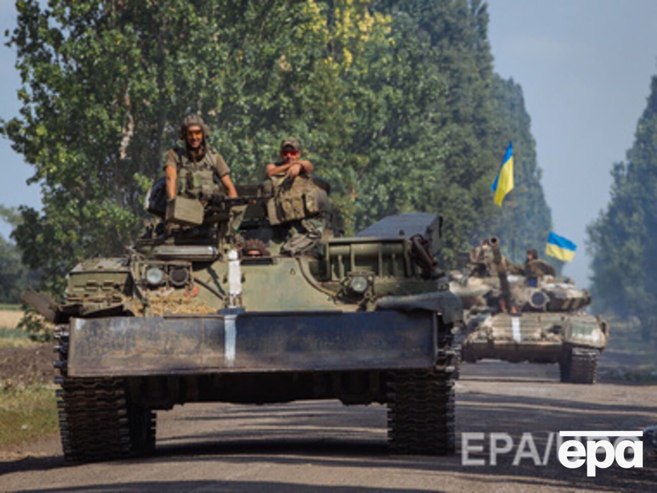 Военные отошли на исходные позиции, чтобы не угрожать жизни мирных людей