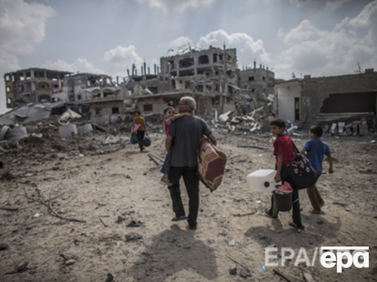 Жители Газы избили пресс-секретаря боевиков