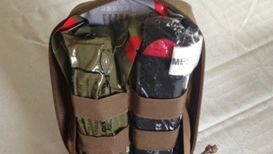 Военные получат аптечки через несколько дней