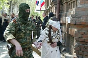 Ирма Крат сама завязывала себе глаза, чтобы не видеть боевиков