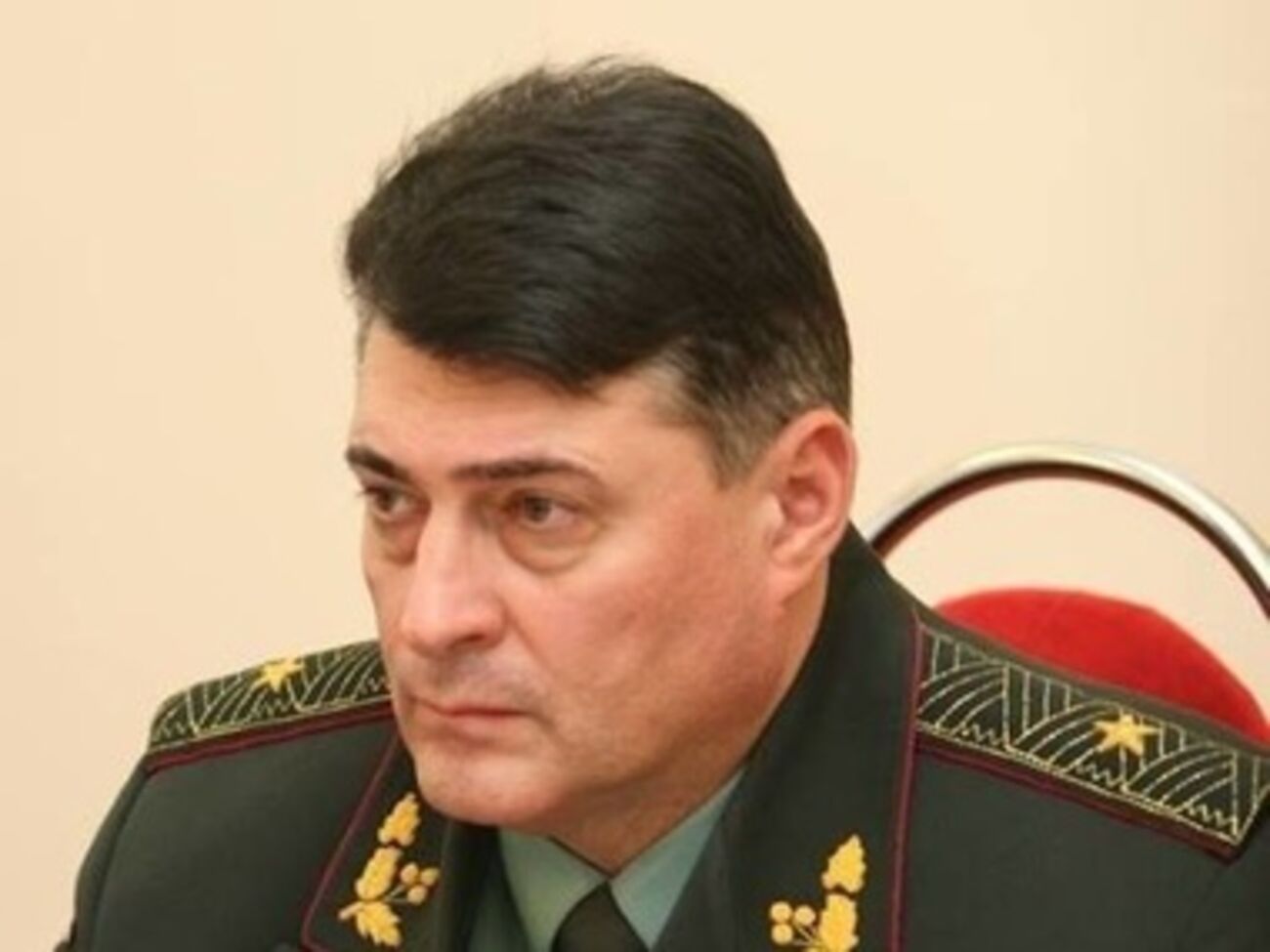 Зять приближенного к Януковичу министра продолжает занимать высокий пост в Генштабе