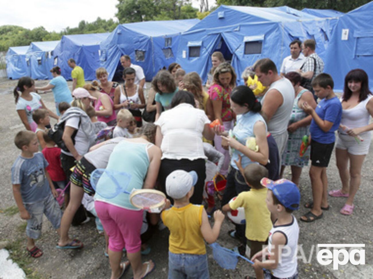 СНБО: Среди вынужденных переселенцев 24 тысячи детей