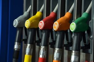 Террористы брали топливо на местных бензоколонках