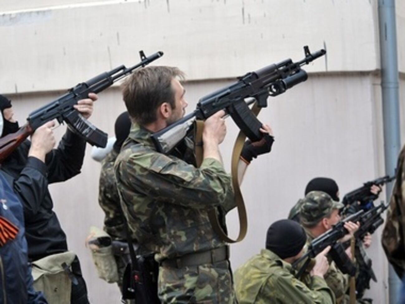 Прокуратура завела уголовное дело по факту создания незаконных военизированных или вооруженных формирований<br /><br />