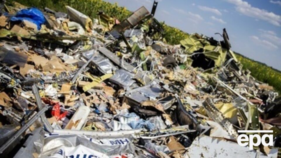 Ранее боевики обстреляли колонну международных экспертов