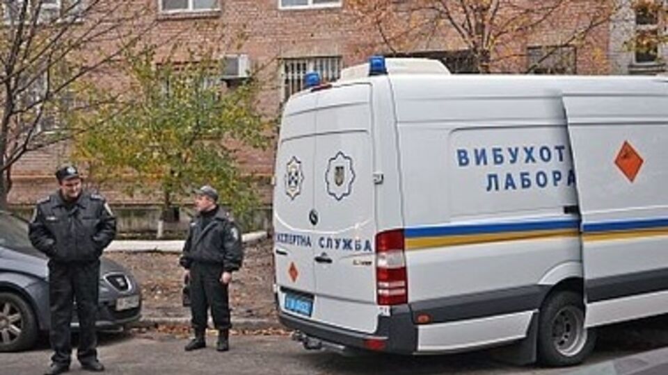 Взрывотехники обследовали станцию метро